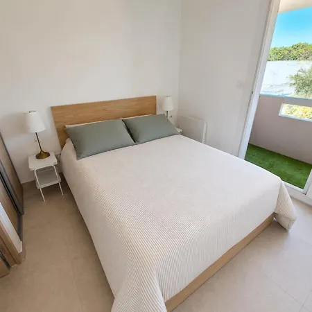 Apartman T2 A 50 M Parking Clim Wi-fi Renove