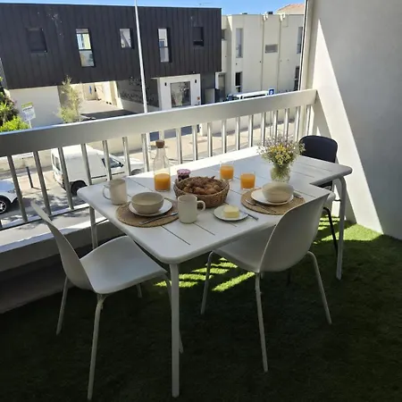 T2 A 50 M Parking Clim Wi-fi Renove Apartman
